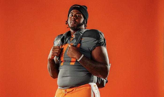 2024 5-star OT Jordan Seaton during his official visit to Tennessee. (Photo courtesy of Jordan Seaton)